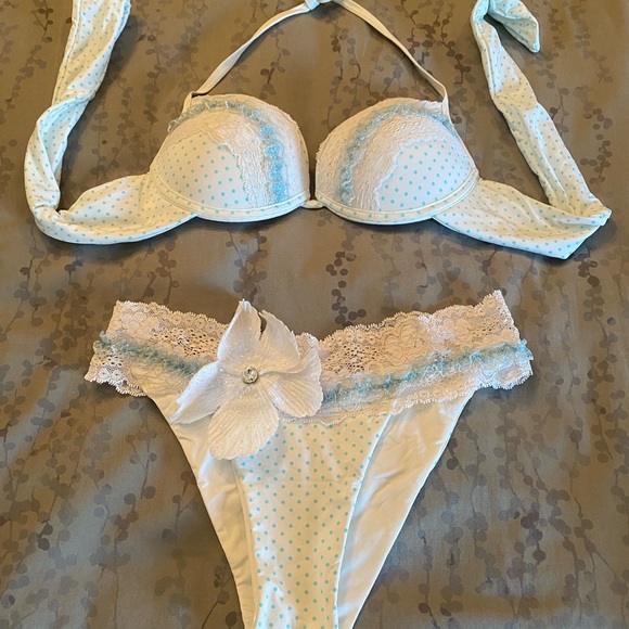 Beach Bunny Other - Beach bunny bridal line - white with light blue polka dots
